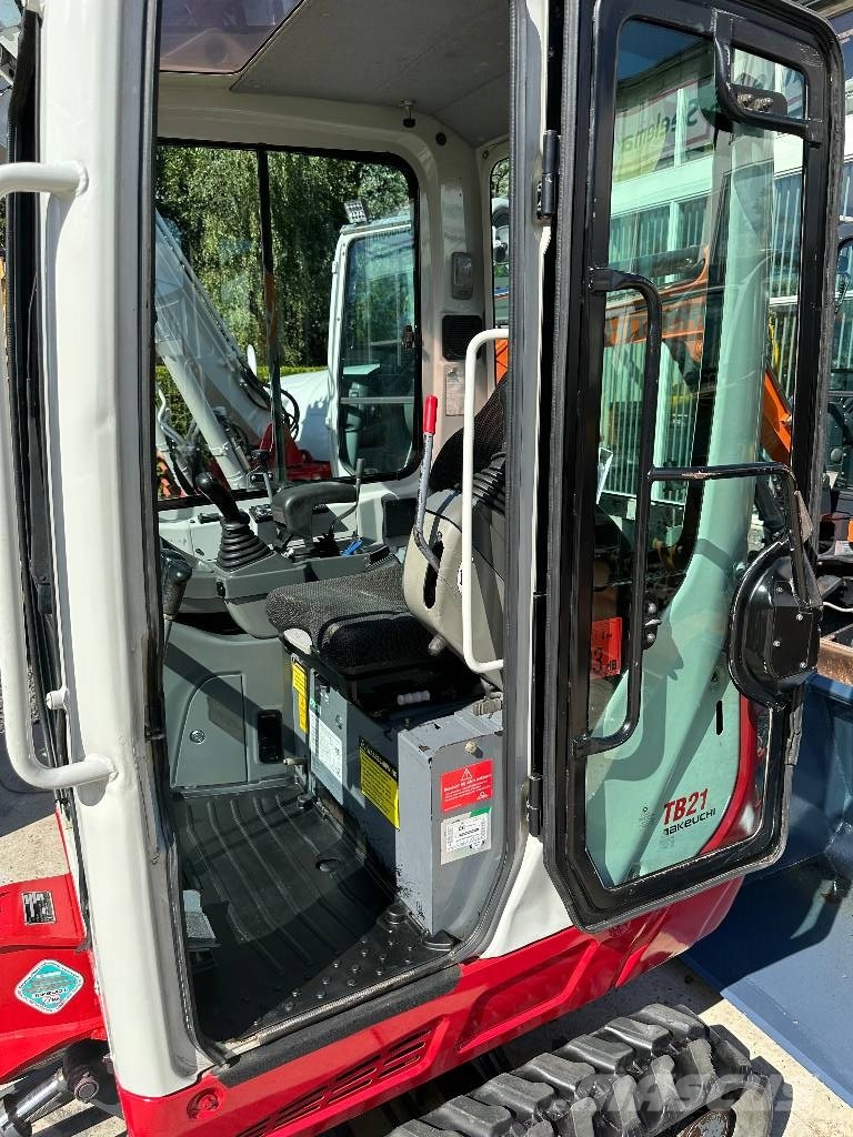 Takeuchi TB 216 + sorteer knijper functie's Mini ekskavatoriai < 7 t