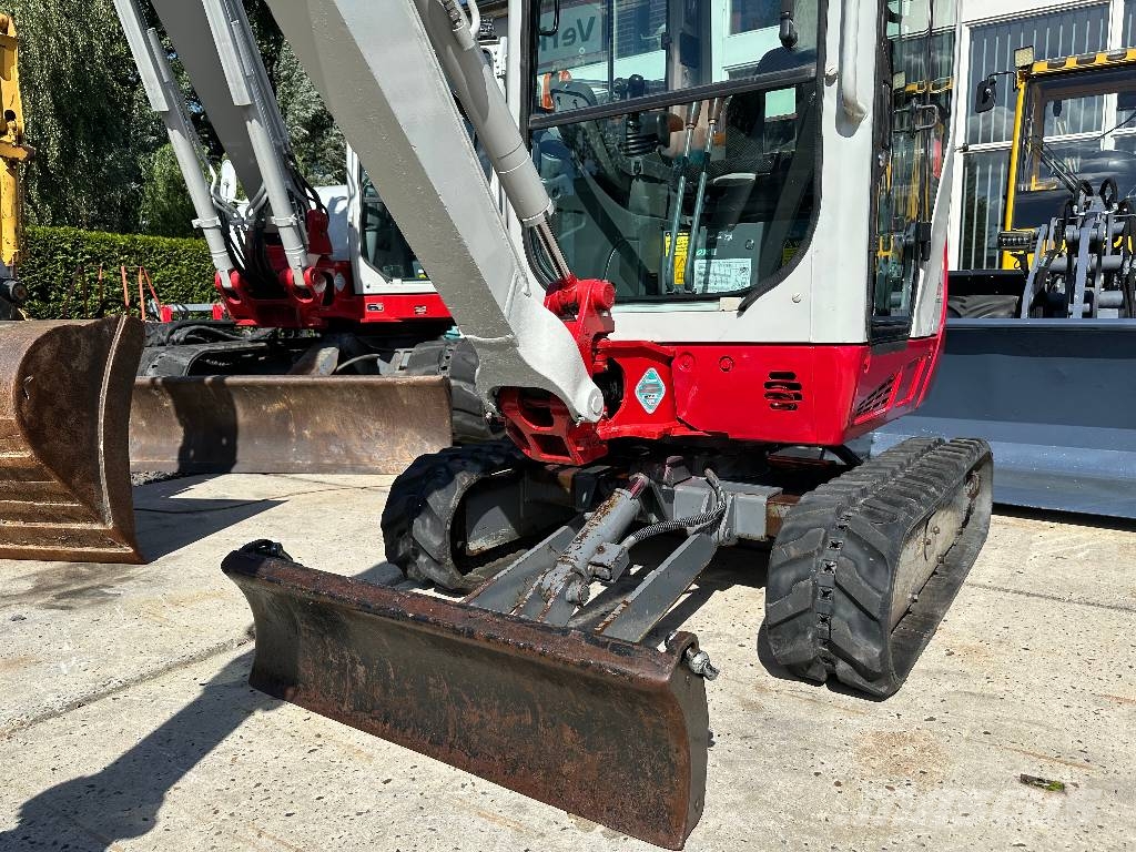 Takeuchi TB 216 + sorteer knijper functie's Mini ekskavatoriai < 7 t