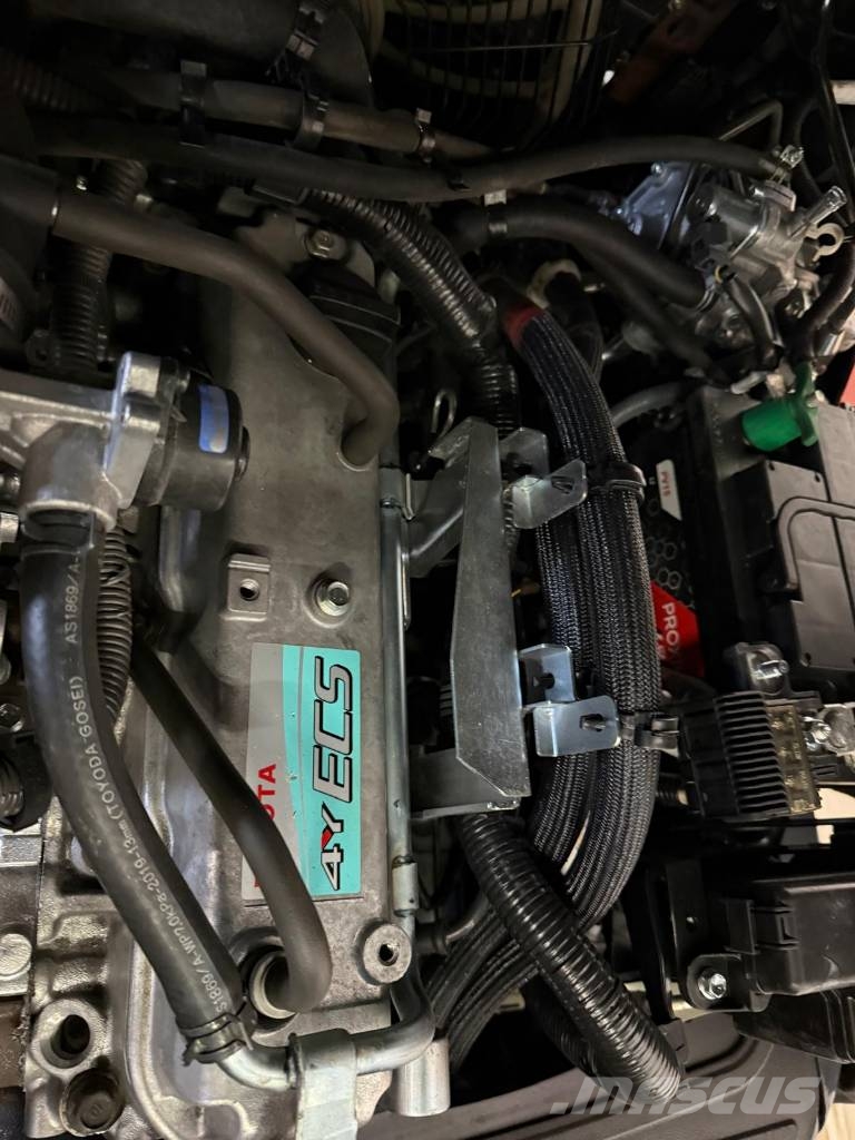 Toyota 11082 - 06-8FG20F LPG (dujiniai) krautuvai