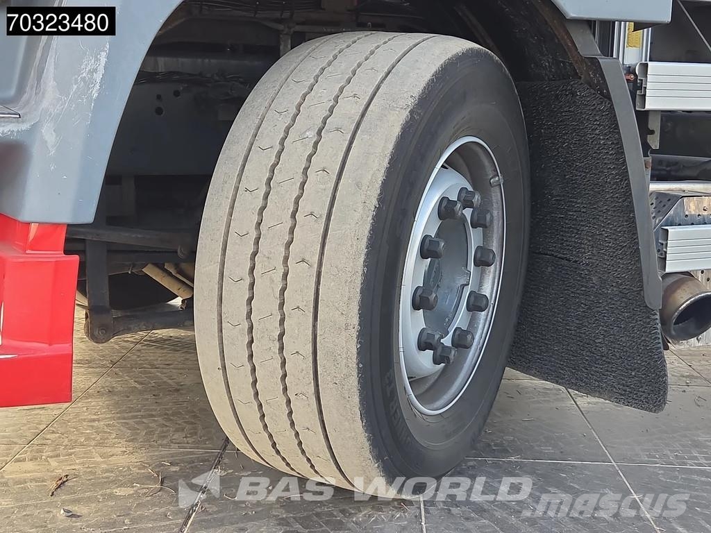 DAF CF85.360 6X2 Palfinger PK27002 con 8 extensiones, Camiones de cama baja