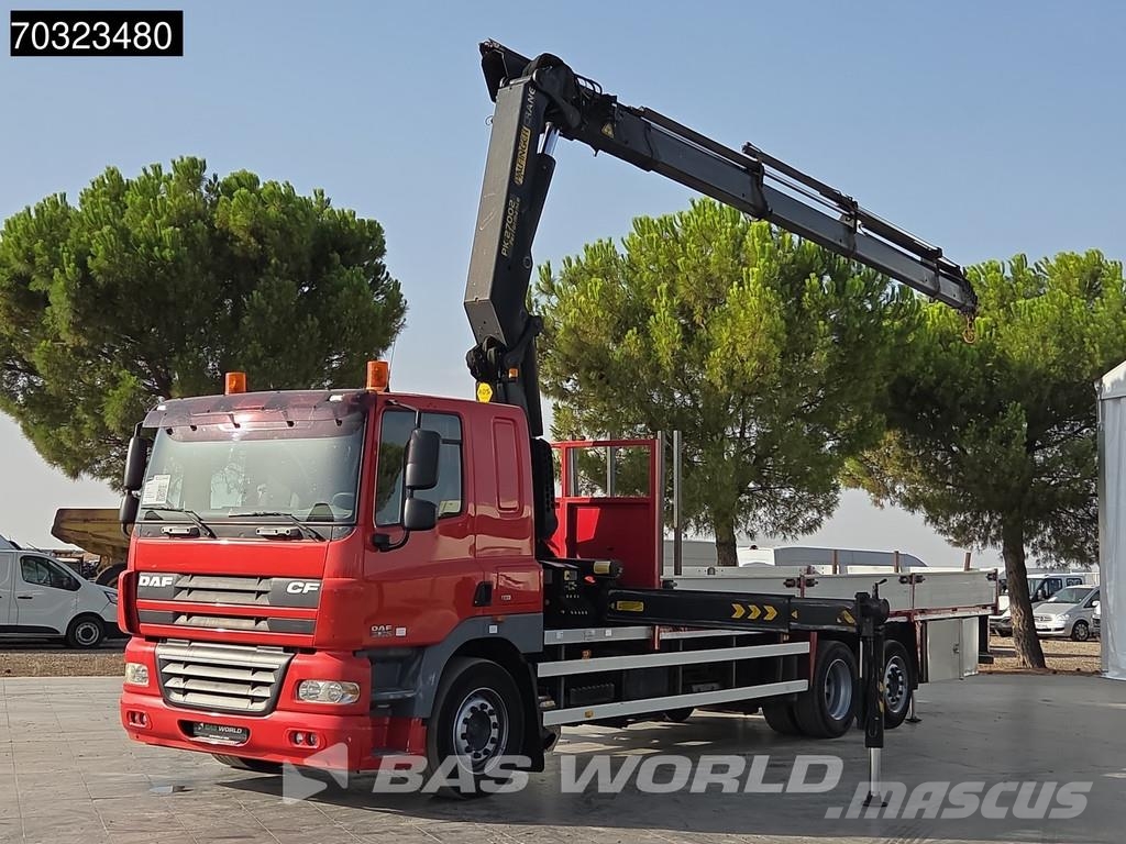 DAF CF85.360 6X2 Palfinger PK27002 con 8 extensiones, Camiones de cama baja