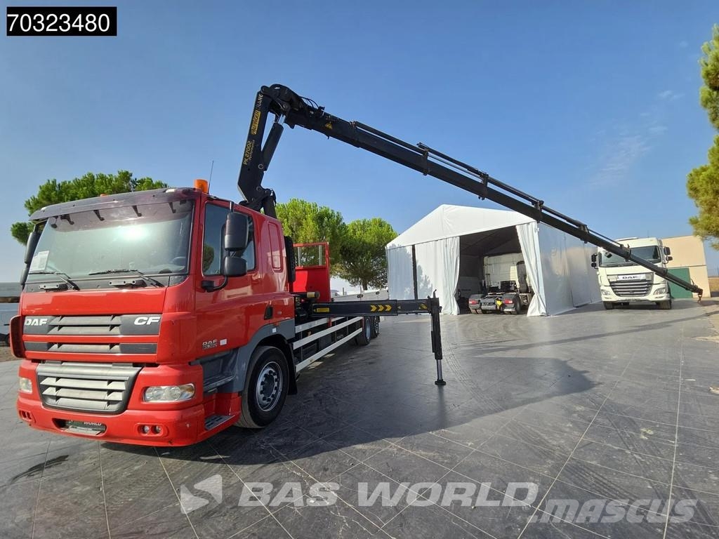 DAF CF85.360 6X2 Palfinger PK27002 con 8 extensiones, Camiones de cama baja