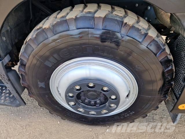 Mercedes-Benz Axor 1836 Camiones cisterna