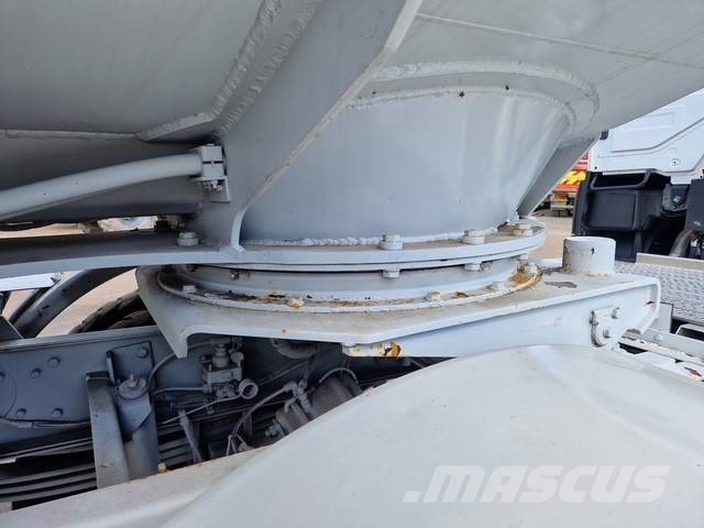 Mercedes-Benz Axor 1836 Camiones cisterna