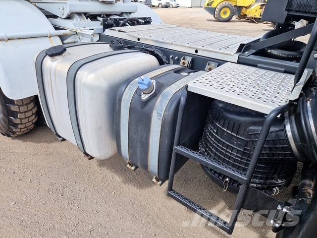 Mercedes-Benz Axor 1836 Camiones cisterna