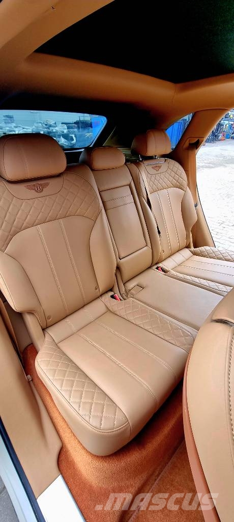 Bentley BENTAYGA 6.0 W12 Samochody osobowe