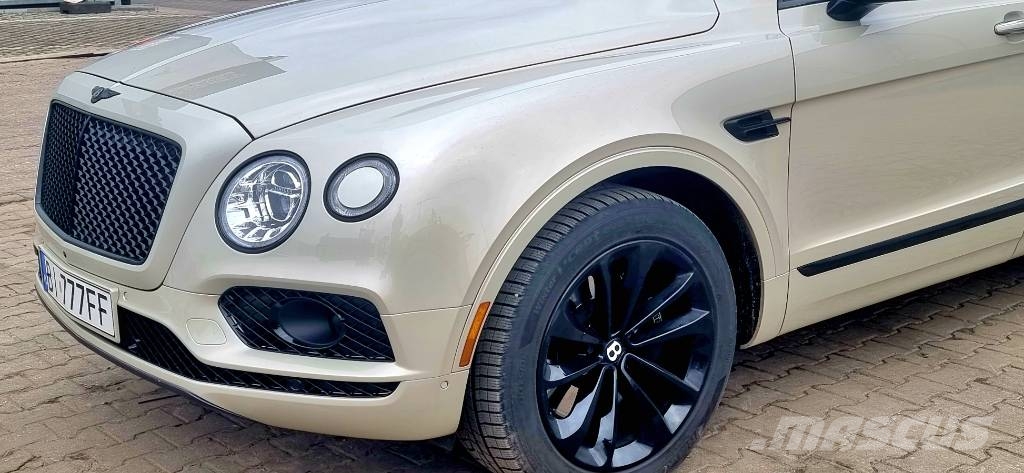 Bentley BENTAYGA 6.0 W12 Samochody osobowe