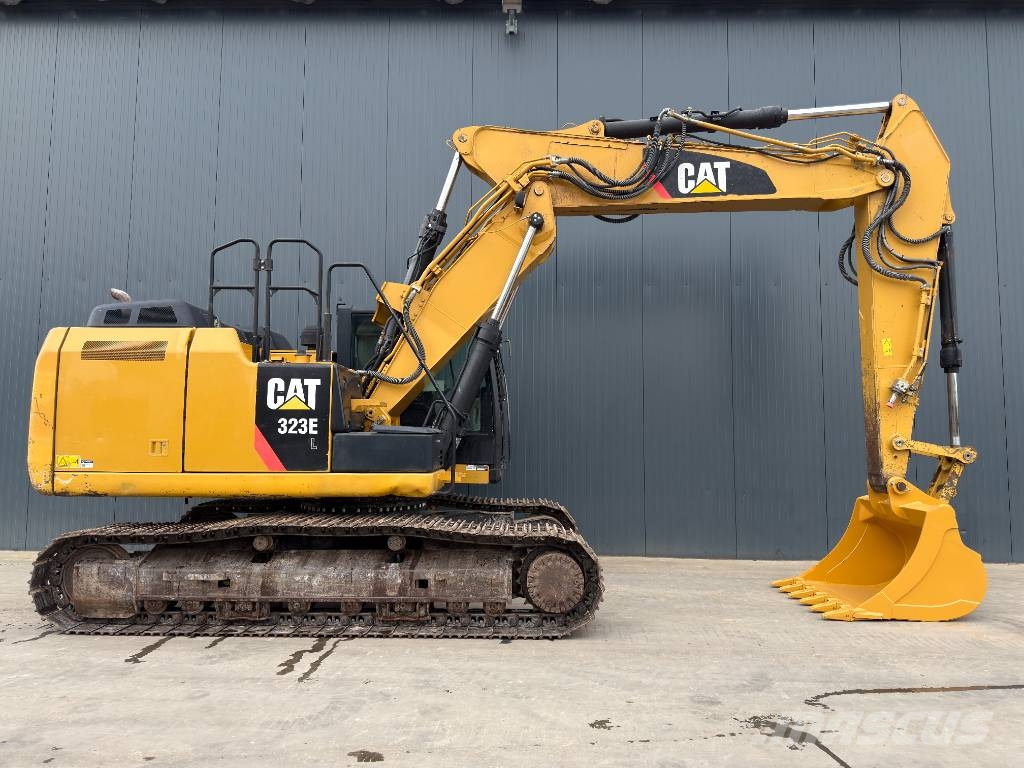 CAT 323EL VA Rupsgraafmachines