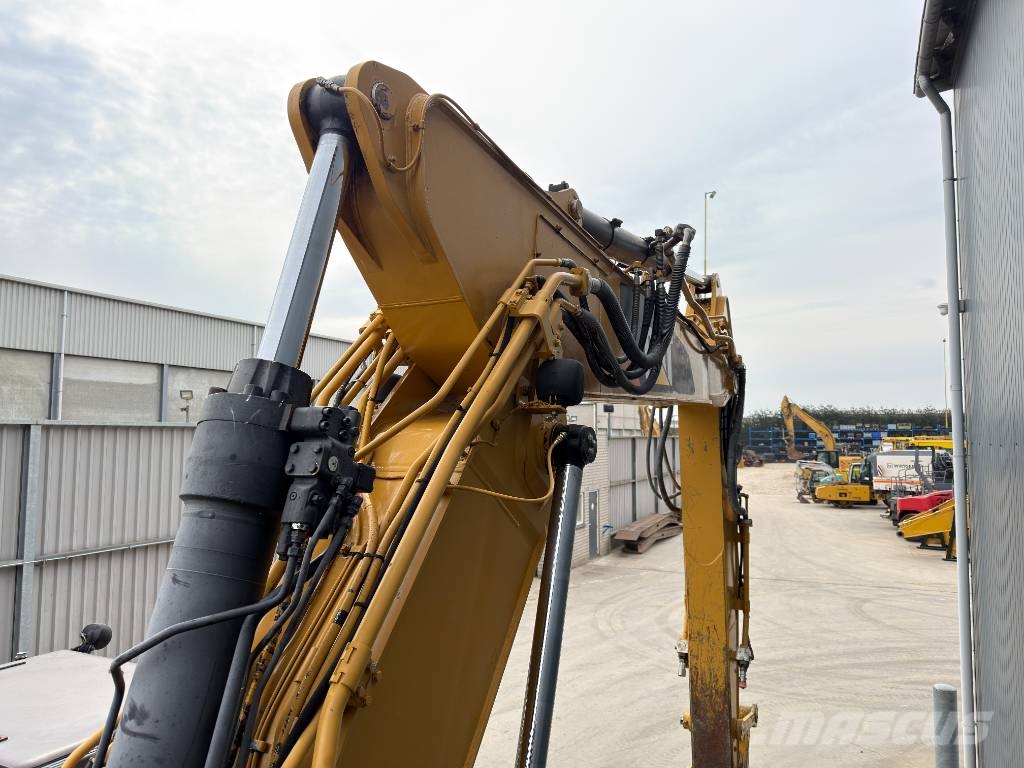 CAT 323EL VA Rupsgraafmachines