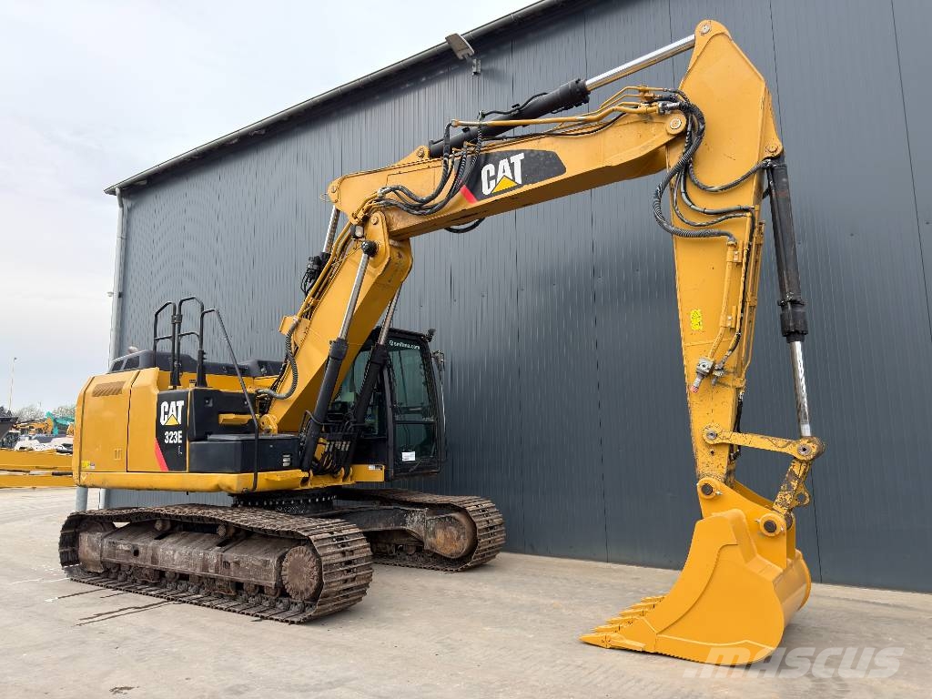 CAT 323EL VA Rupsgraafmachines