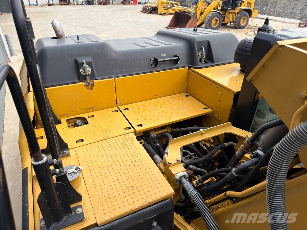 CAT 323EL VA Rupsgraafmachines
