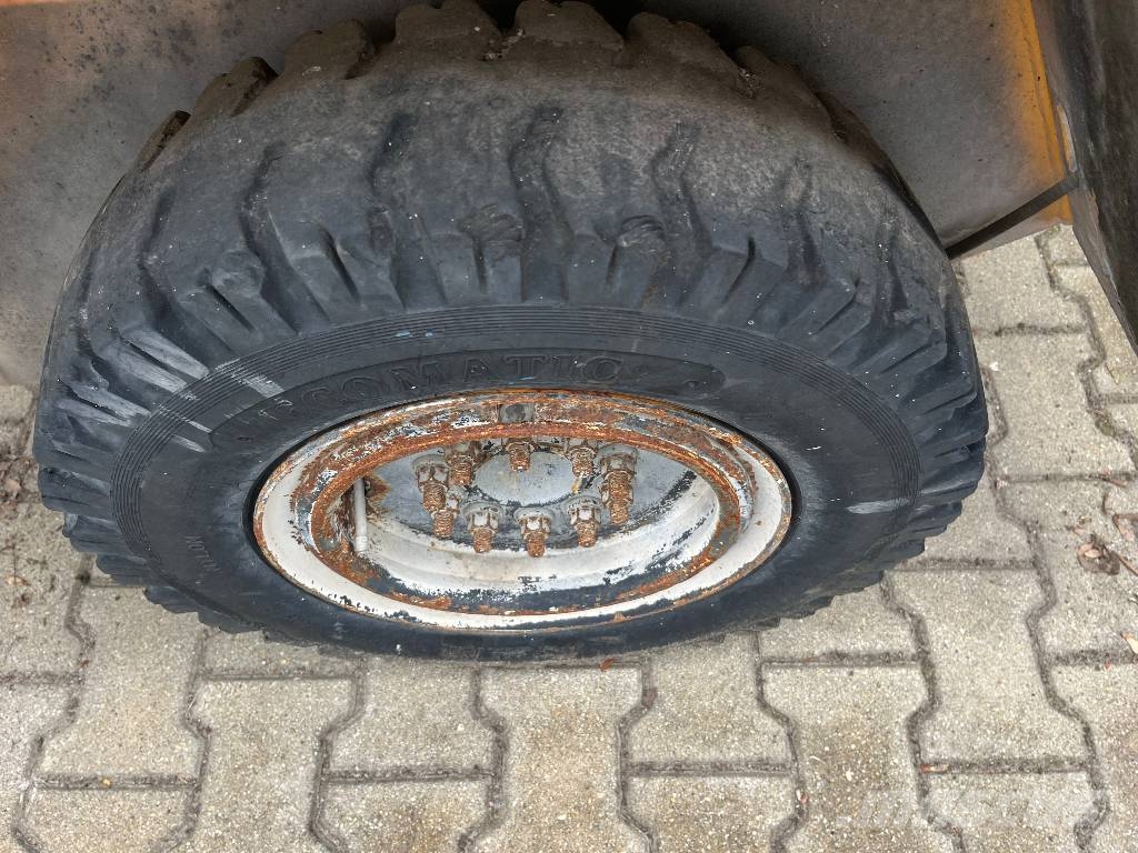 Steinbock Boss 337-504 V-2549 IO Pārvadātājs iekraušanai no sāniem