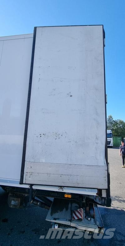 Schmitz Cargobull Trailer Reefer Multi Temp Straight Koel-vries opleggers
