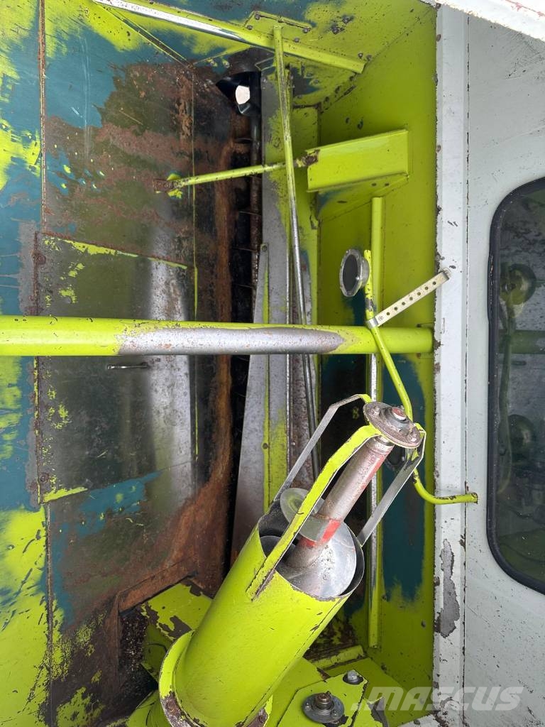 CLAAS Dominator 76 Combine harvesters