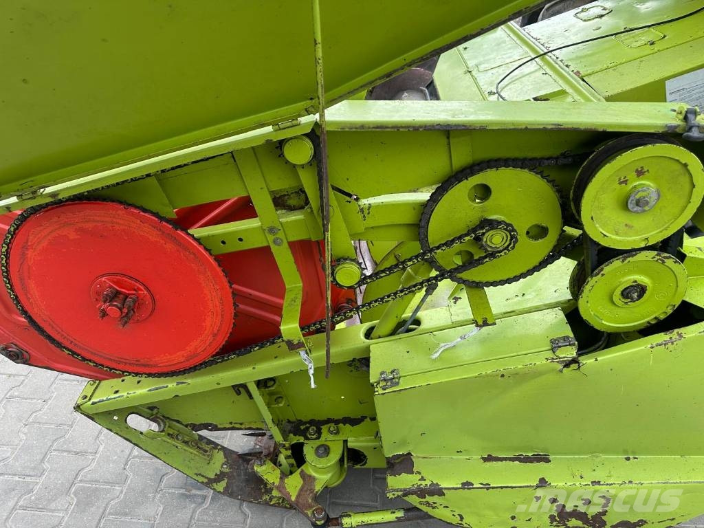 CLAAS Dominator 76 Combine harvesters