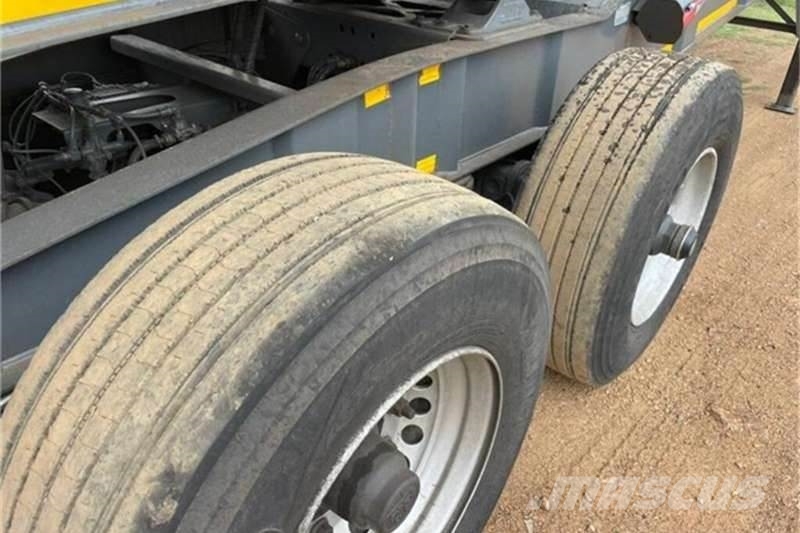  Top Trailer 40M3 LINK SIDE TIPPER TRAILER Anders