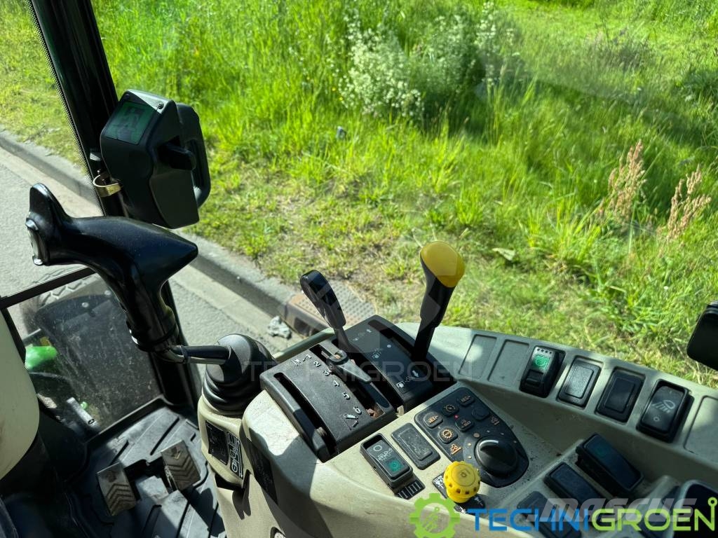 John Deere 304 R جرارات مدمجة
