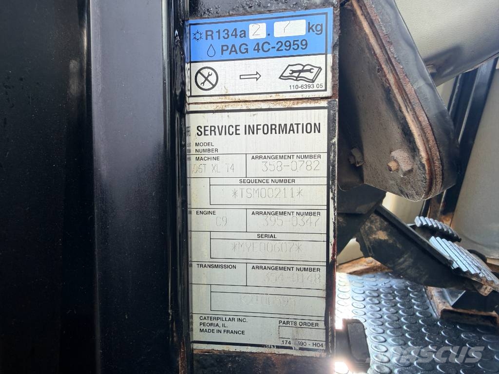 CAT D6T XL Telaketjupuskutraktorit