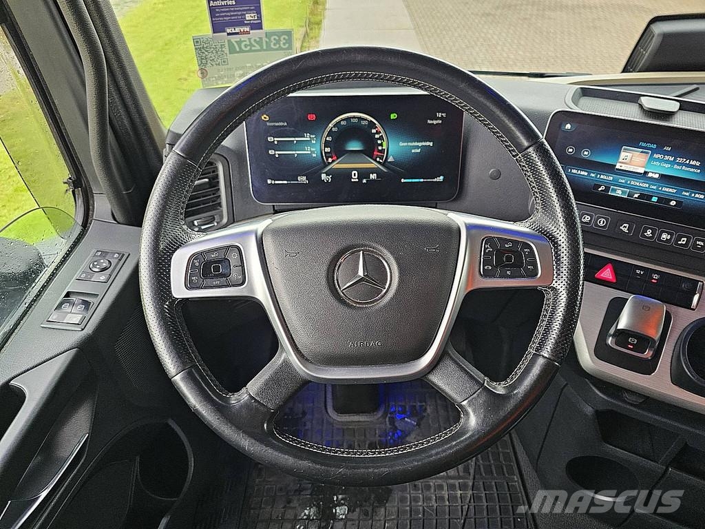 Mercedes-Benz ACTROS 1851 LS BIG SPACE,2Xtank,Standklima,oil ret Sattelzugmaschinen