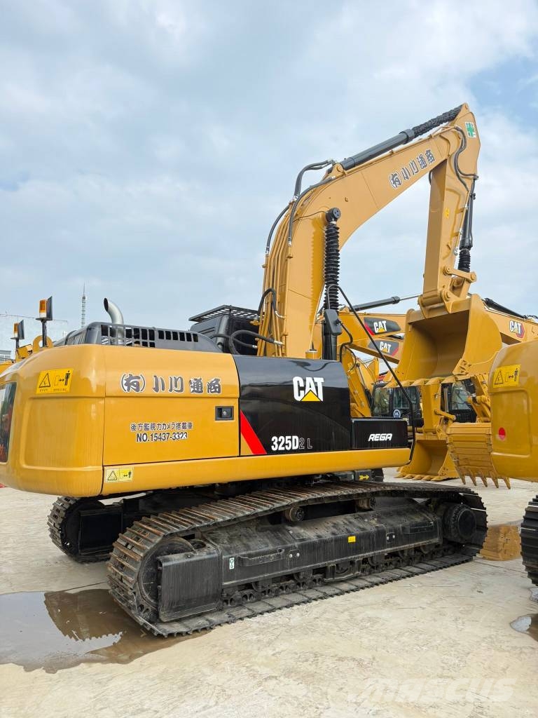 CAT 325 D L 履带挖掘机