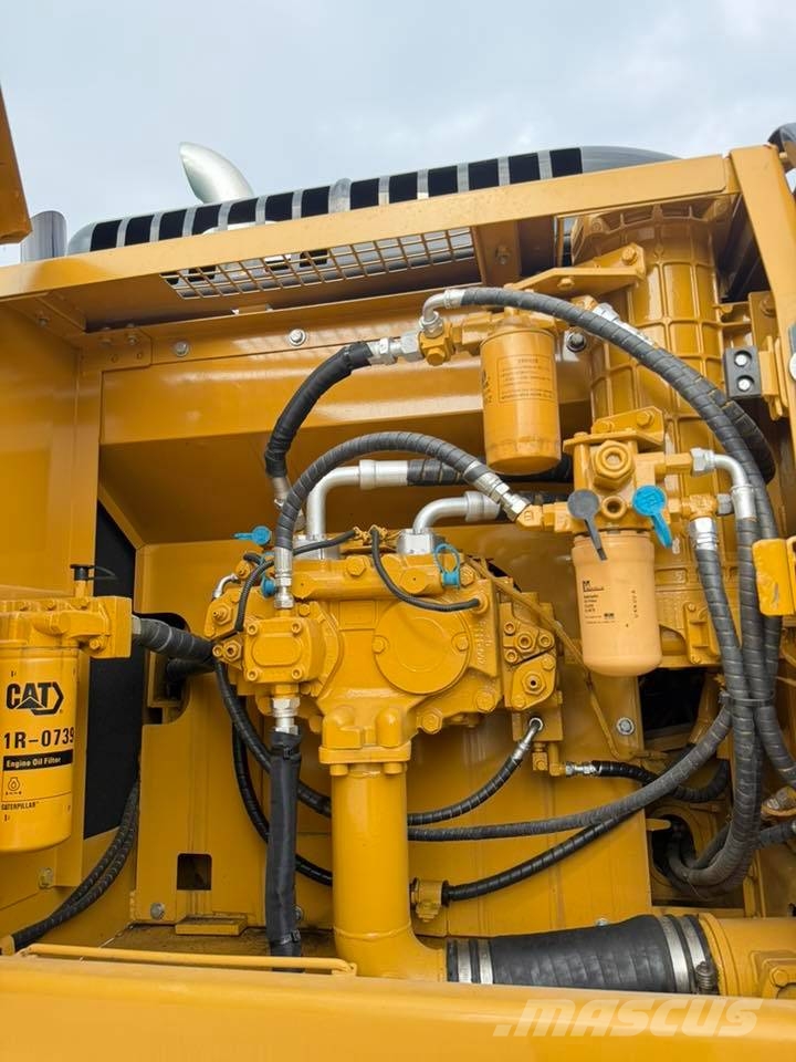 CAT 325 D L 履带挖掘机
