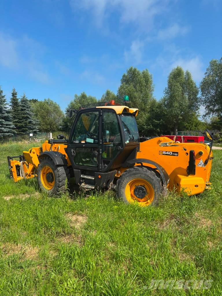 JCB 540-140 Teleskoplæssere