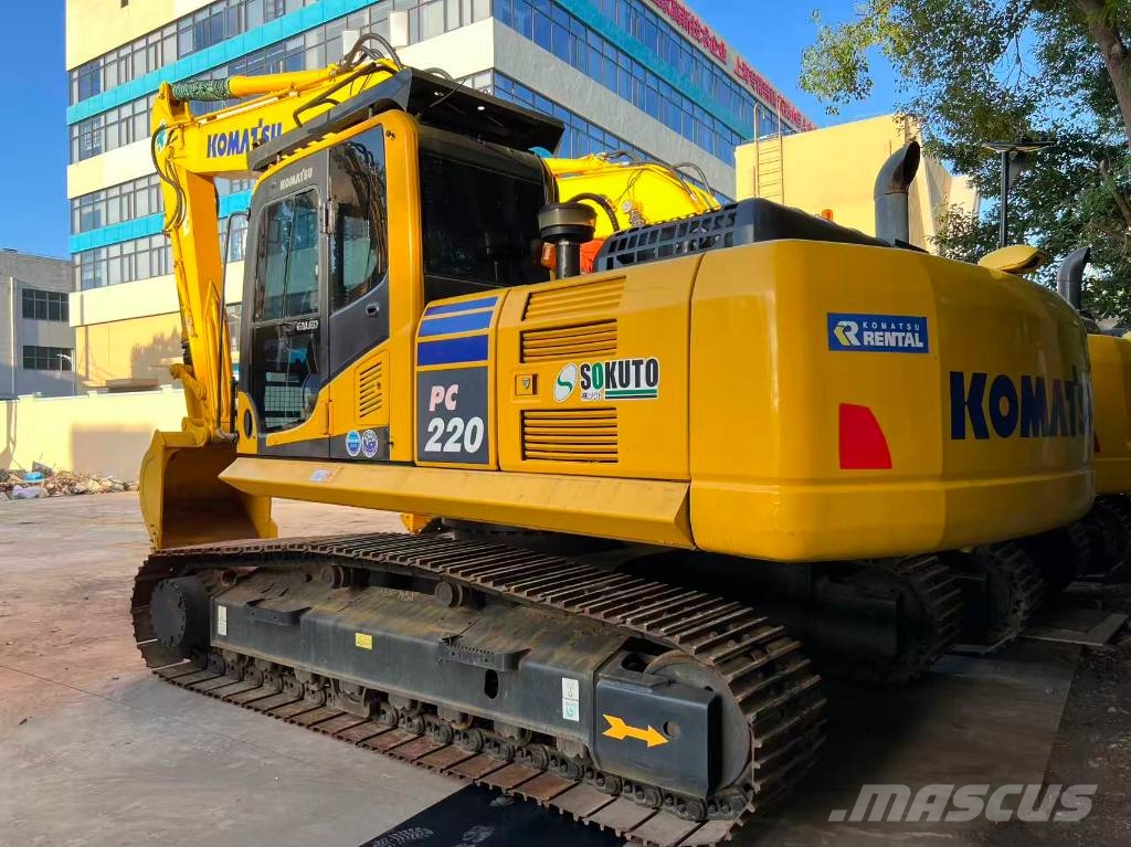 Komatsu PC220-8 Гусеничні екскаватори