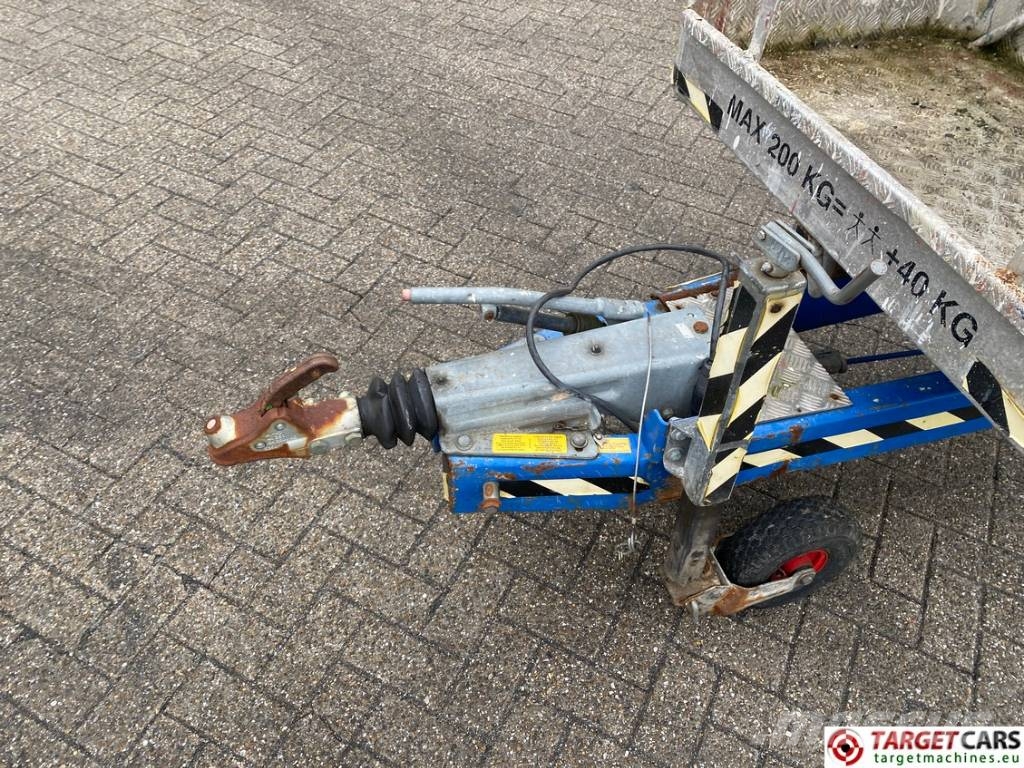 Omme 2900EBZ Tow Telescopic Boom Work Lift 2900cm المنصات الهوائية المثبتة على مقطورة