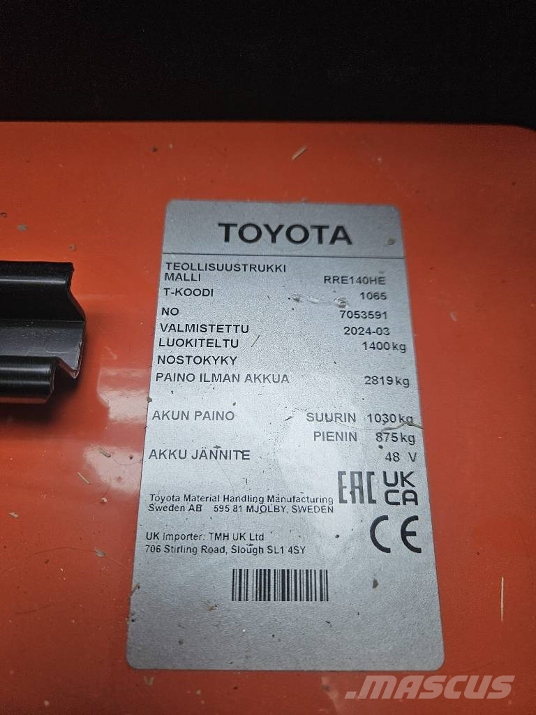 Toyota RRE 140 HE Chariot à mât rétractable