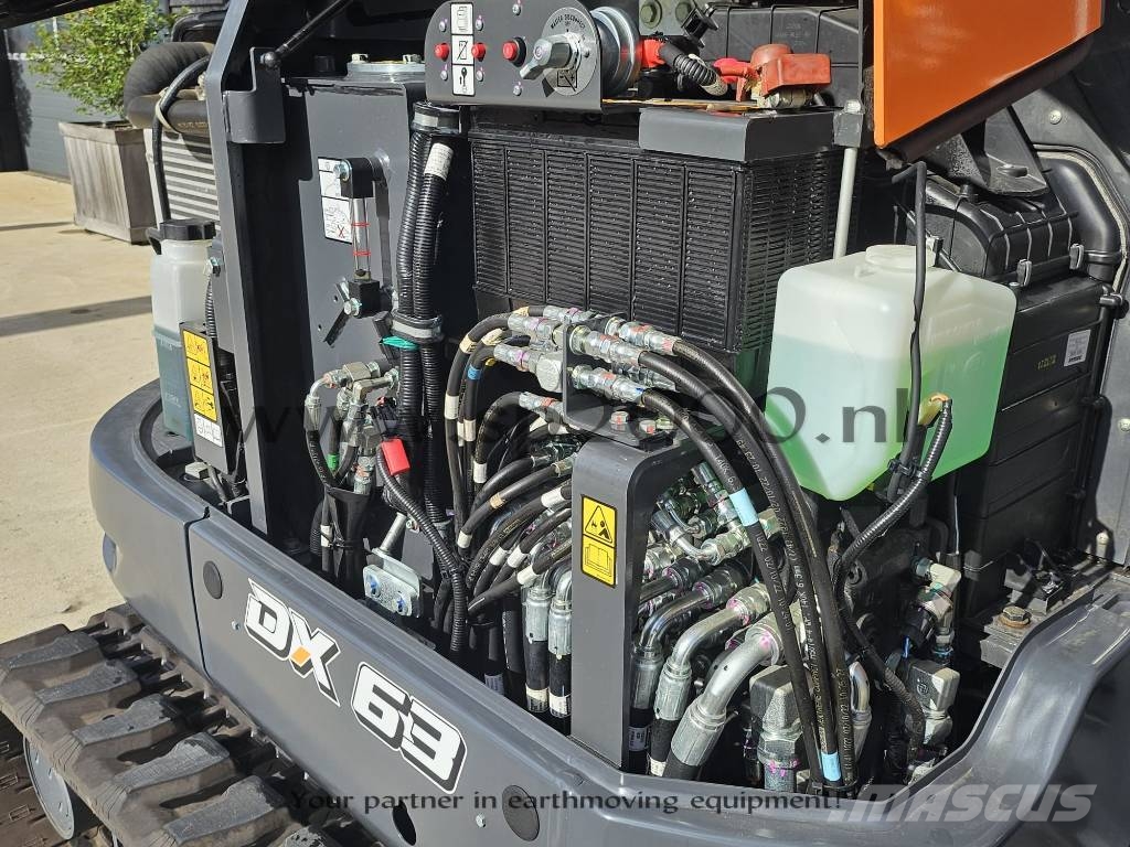 Develon DX 63-7 Midi excavators 7t - 12t