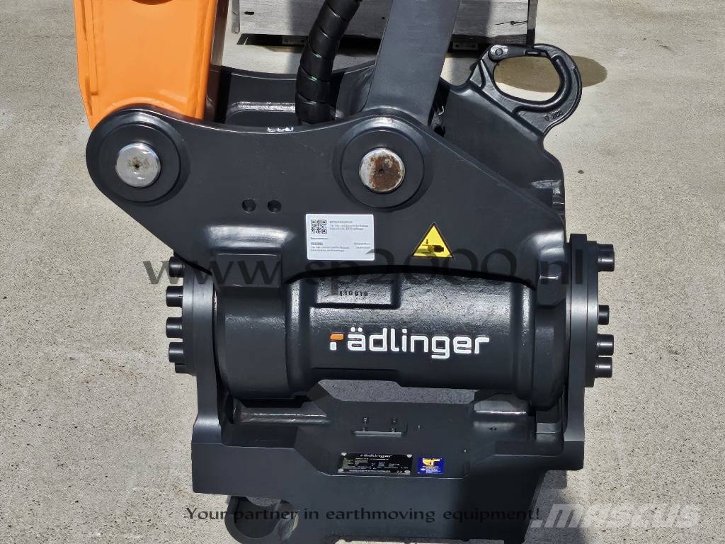 Develon DX 63-7 Midi excavators 7t - 12t
