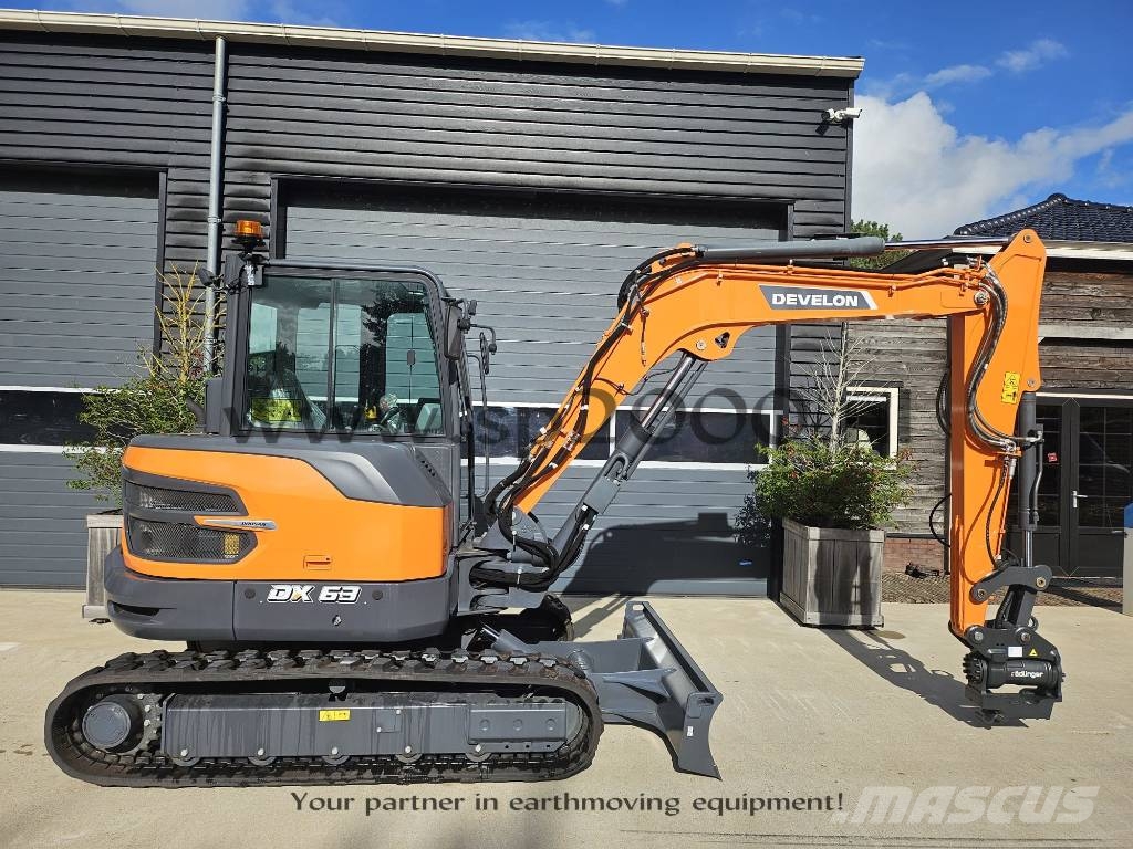 Develon DX 63-7 Midi excavators 7t - 12t