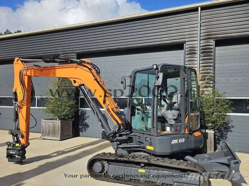 Develon DX 63-7 Midi excavators 7t - 12t
