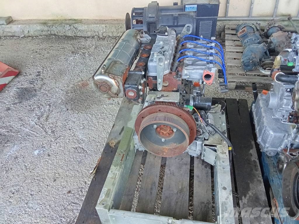 Yanmar 4GPH88-HJ 发动机