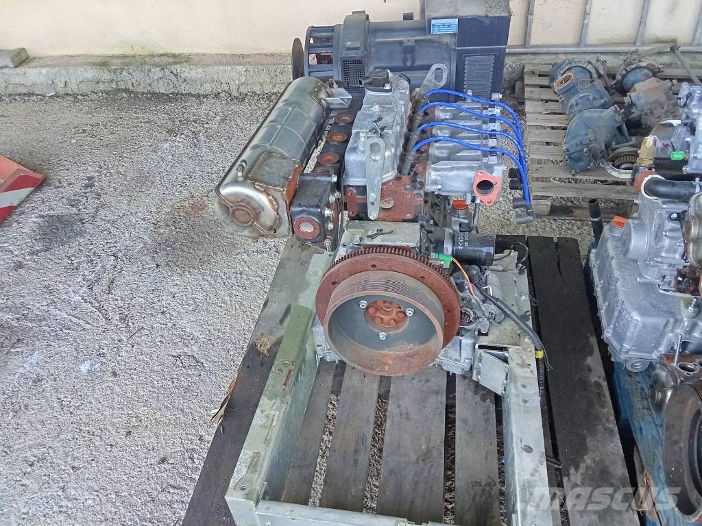Yanmar 4GPH88-HJ 发动机