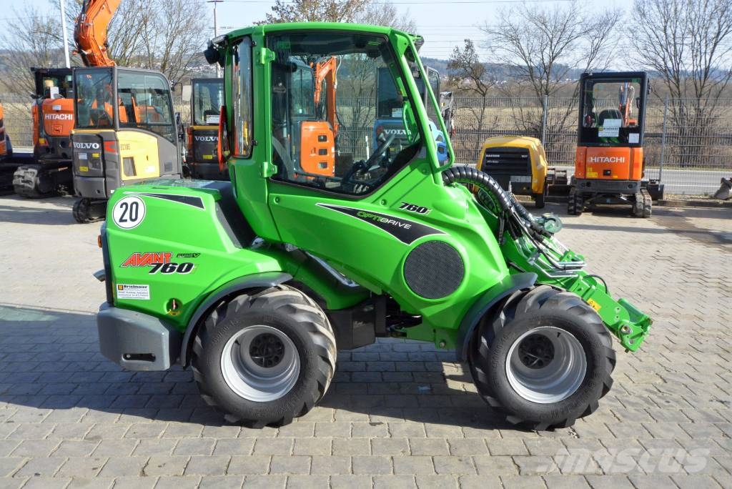 Avant 760 I Mini nakladalci