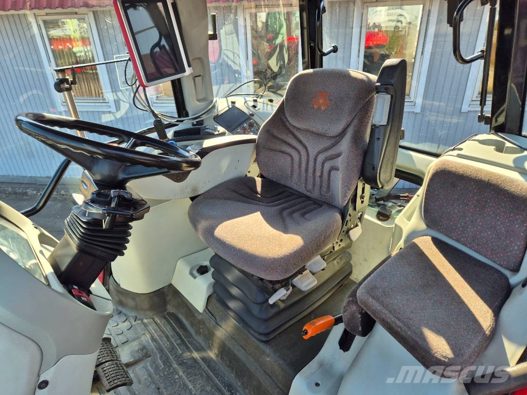 Massey Ferguson 6470 الجرارات