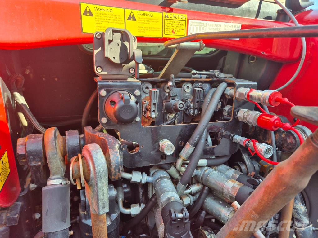 Massey Ferguson 6470 الجرارات