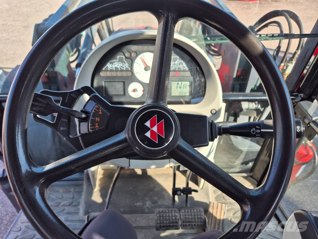 Massey Ferguson 6470 الجرارات