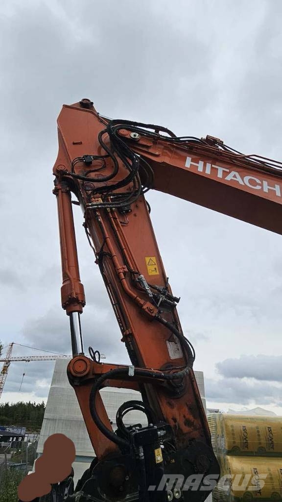 Hitachi ZX 225 US LC-7 Roomikekskavaatorid