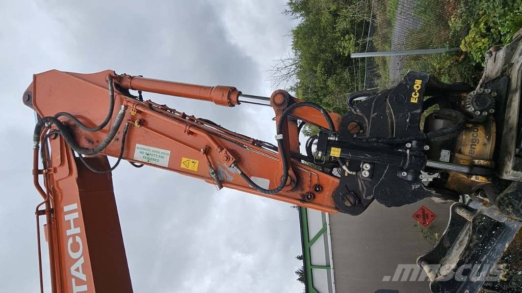 Hitachi ZX 225 US LC-7 Roomikekskavaatorid