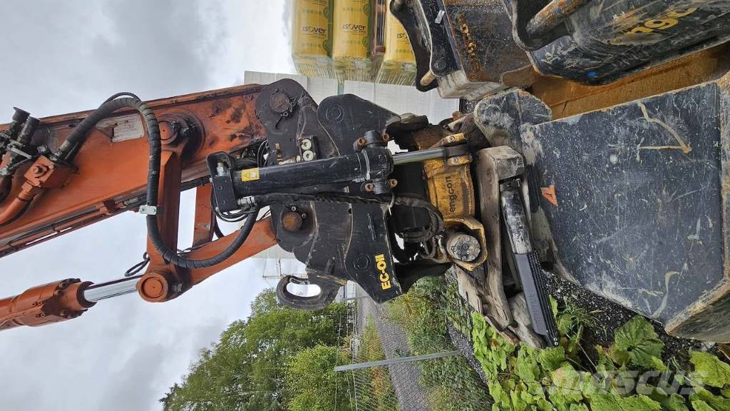 Hitachi ZX 225 US LC-7 Roomikekskavaatorid