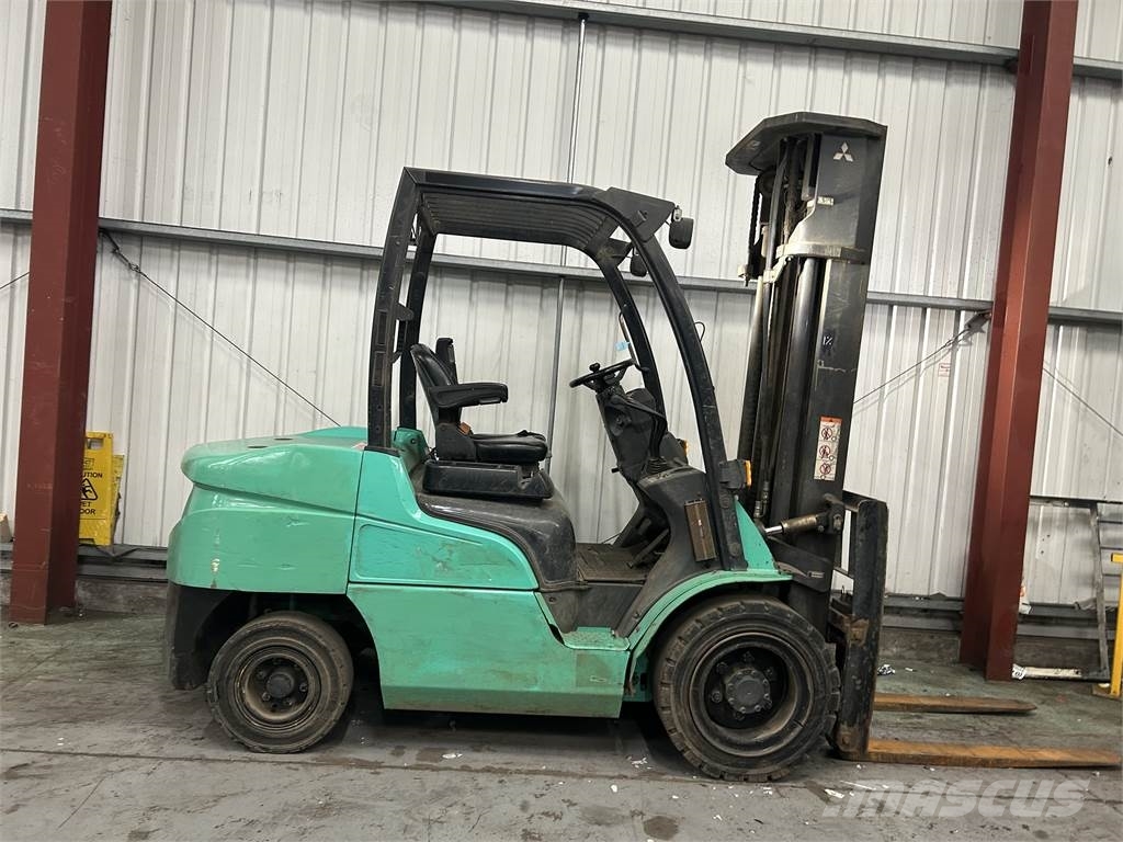 Mitsubishi FD35NT Dieseltrukit