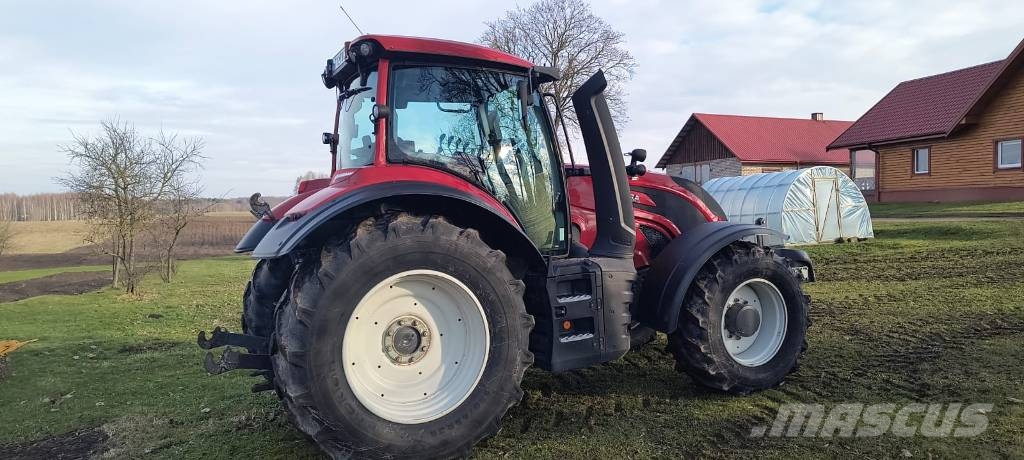 Valtra T 174 E Active Traktoren