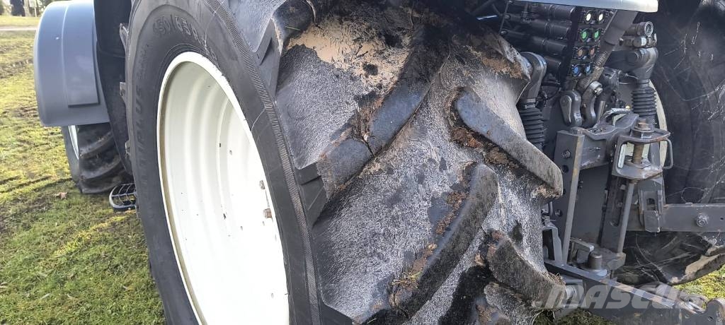 Valtra T 174 E Active Traktoren