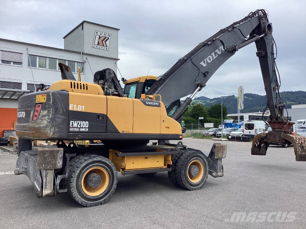 Volvo EW 210 D Stroje pre manipuláciu s odpadom