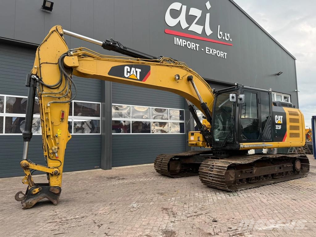CAT 323FL Rupsgraafmachines