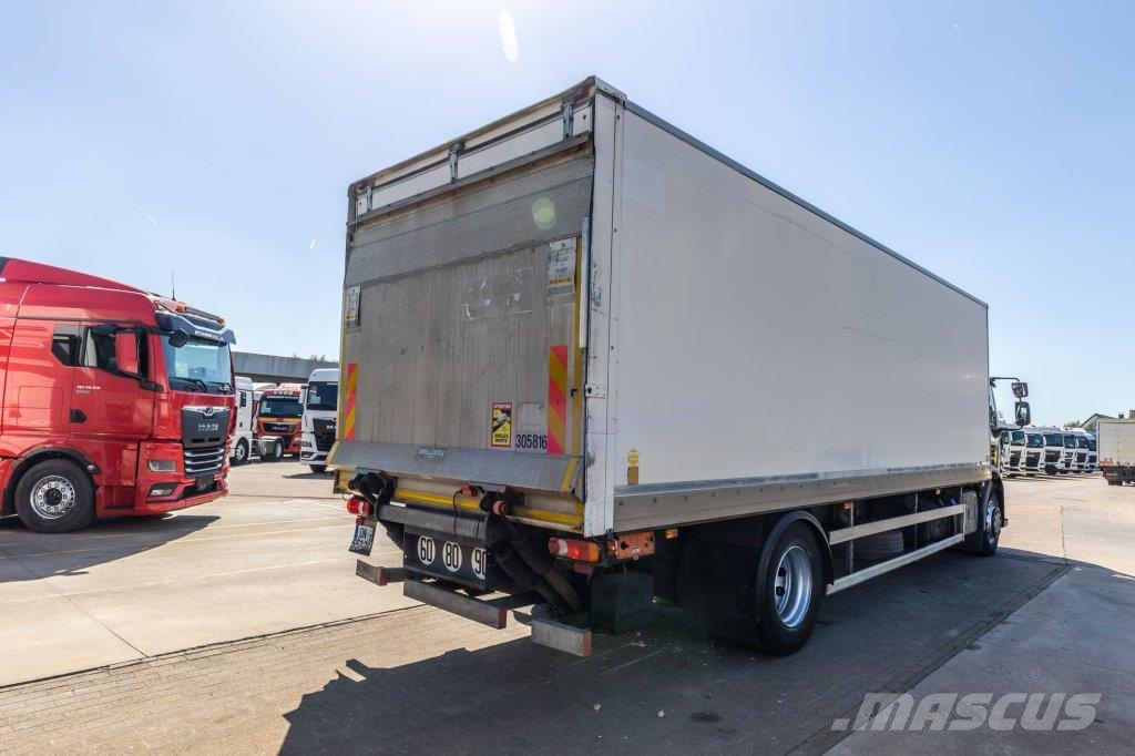 Renault D 18 250 DXI + DHOLLANDIA 1.5T. Camiones con caja de remolque