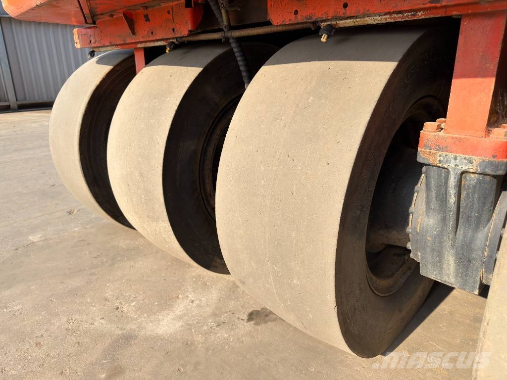 Dynapac CP224 Rouleaux à pneumatiques