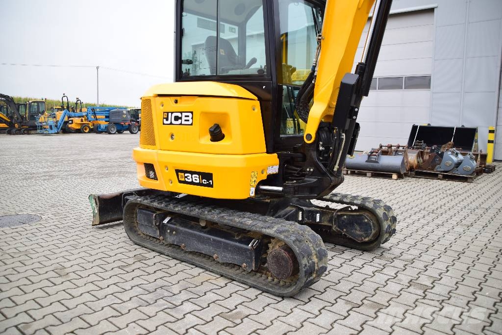 JCB 36 C-1  JCB 8035 ZTS Kubuta U35 Takeuchi TB235 Minigraafmachines < 7t